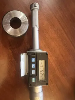 MITUTOYO .65-.8'' DIGITAL INSIDE MICROMETER HOLE BORE GAGE PLUS GAGE