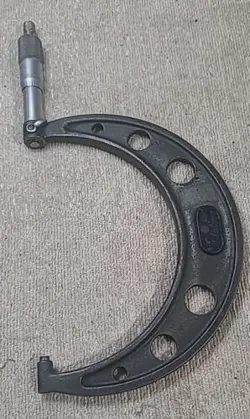 MITUTOYO NO. 103-220 MICROMETER 5-6