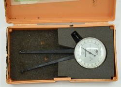 MITUTOYO DIAL CALIPER NO.209-111 DCG-1.4