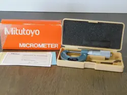 ORIGINAL MITUTOYO MICROMETER 103-113, BARELY USED W/CASE