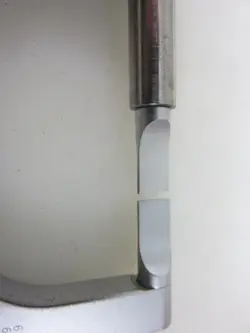 MITUTOYO 122-125 BLADE MICROMETER 0-1