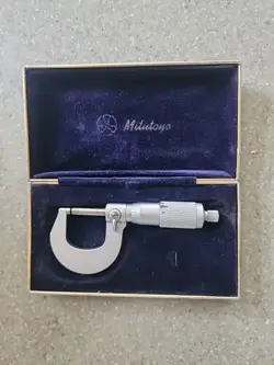 VINTAGE MITUTOYO MICROMETER 102- 124 M 325-1