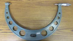 MITUTOYO NO.103-109A MICROMETER RANGE 13”-14
