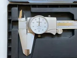 MITUTOYO 0-12 INCH DIAL CALIPER. GREAT SHAPE, LIKE NEW. 505-746