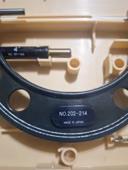 MITUTOYO 4-5