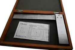 MITUTOYO 916-405 SQUARE  REGULAR SIZE  10INCH  OUTSIDE DIMENSION 9.8 X 6.5INCH