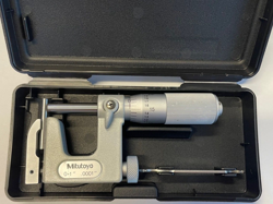 MITUTOYO 117-107 UNI-MIKE INTERCHANGEABLE ANVIL MICROMETER, 0-1