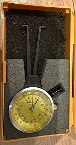 CALIPER GAUGE MITUTOYO