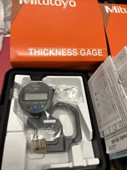 547-500S MITUTOYO DIGITAL THICKNESS GAGE .0005