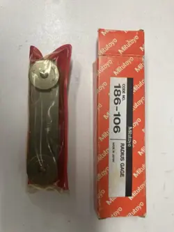 MITUTOYO RADIUS GAGE # 186-106