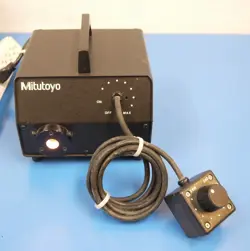 MITUTOYO FOI-1 LIGHT SOURCE