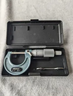 MITUTOYO MICROMETER  103-177  0-1