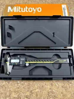 MITUTOYO CALIPER 500-196-30 CD-6AX