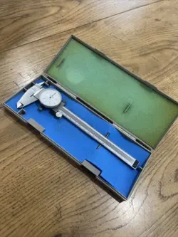 RARE MITUTOYO MODEL 505-633-50 6” 0.005MM DIAL VERNIER CALIPERS METRIC 0-150MM