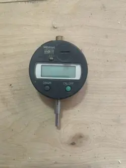 MITUTOYO ABSOLUTE MODEL: ID-S1012B CODE NO: 543-681B DIGITAL INDICATOR