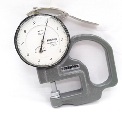 MITUTOYO 7326 DIAL THICKNESS GAGE WITH CASE .0001
