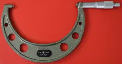 MITUTOYO NO 103-220 5-6 IN. MICROMETER .0001 GRAD. JAPAN RARE HTF MACHINIST PRO