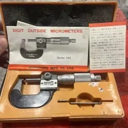 MITUTOYO 0”-1” MICROMETER WITH CASE MADE IN JAPAN