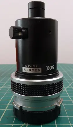 PROJECTOR WITH