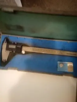 MITUTOYO DIGITAL CALIPER 500-322 8” *READ DESCRIPTION*