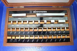 516-904 MITUTOYO GAGE BLOCK SET #516-904 BE1-35-2 GRADE 2 MACHINIST CNC #0109