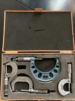 MITUTOYO 103-922 MICROMETER SET 0-3