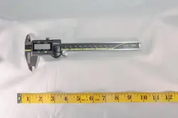 MITUTOYO DIGIMATIC 0-6 INCH DIGITAL VERNIER CALIPER. DIGITAL CALIPER.