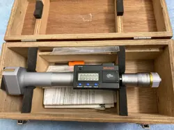 MITUTOYO 468-270 DIGITAL BORE MICROMETER, THREE-POINT, 2-2.5