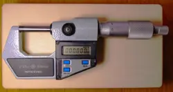 MITUTOYO MITUTOYO MITUTOYO DIGITAL MICROMETER 0-25MM 293-401 MDC-25 JAPANESE
