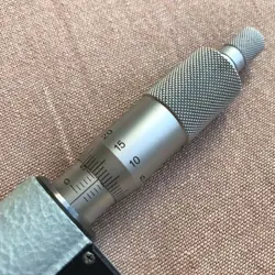 MICROMETER 293-401 0-25MM