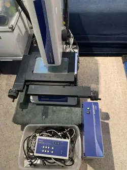 MITUTOYO QUICK SCOPE OPTICAL INSPECTION SYSTEM, MODEL QS-L1010Z13, NO SOFTWARE