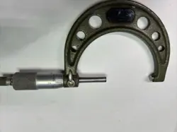 MITUTOYO 122 126 OD OUTSIDE MICROMETER 1 TO 2 IN .0001 GRAD