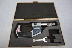 N2734 Y L MITUTOYO DIGITAL OUTSIDE MICROMETER MDC-50M 293-422