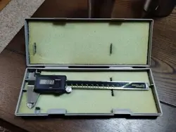 SOLAR TYPE DIGIMATIC CALIPER MITUTOYO JAPAN
