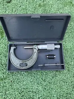MITUTOYO STANDARD OUTSIDE MICROMETER 25-50MM JAPAN