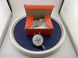 MITUTOYO DIAL INDICATOR IN THE BOX. GREAT CONDITION. VINTAGE