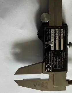 MITUTOYO CD-6