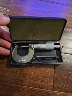 MITUTOYO OUTSIDE MICROMETER 0-1” .0001” FRICTION THIMBLE