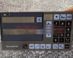 PANEL BUTTON FILM