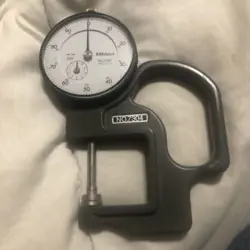 MITUTOYO DIGITAL CALIPER NO2416F