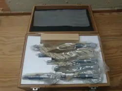 MITUTOYO 103-933 OUTSIDE MICROMETER SET 0-6