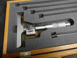 WOOD STORAGE CASE