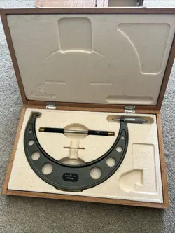 103-186A OUTSIDE MICROMETER