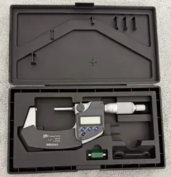 MITUTOYO 293-341-30 DIGITAL IP65 OUTSIDE MICROMETER (1
