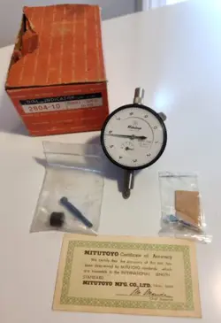 MITUTOYO 2804-10 DIAL INDICATOR GRADUATION .0001 RANGE .050 LUG BACK MOUNT