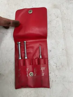 MITUTOYO SMALL HOLE GAGES NO. 154-901 INCOMPLETE