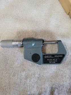 MICROMETER 0-1