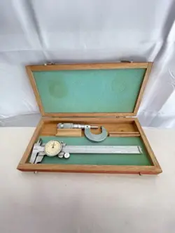 MITUTOYO 505-626 DIAL CALIPER JAPAN, BROWN & SHARPE MICROMETER (UNORIGINAL BOX)
