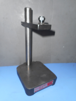 ECONO CHECK MOD 1101 INDICATOR / COMPARATOR STAND