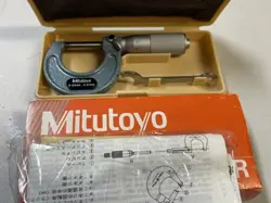 MITUTOYO 103-137 OUTSIDE MICROMETER WITH RATCHET STOP 0-25MM